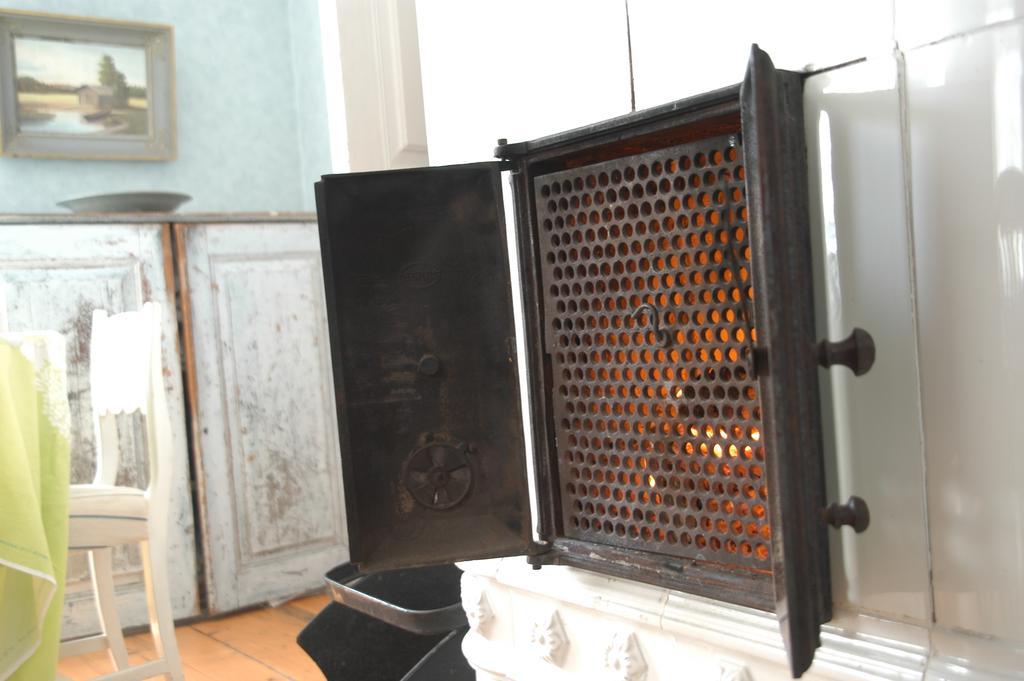 Villa 1800'S Townhouse Loviisa Zimmer foto